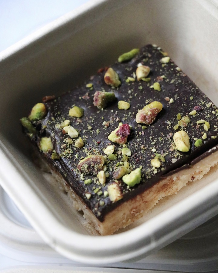 Dessert by Kcal Spring Feeling