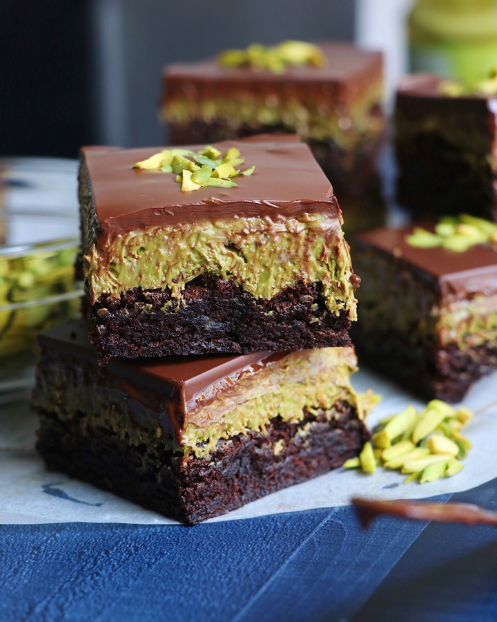 Chocolate, Pistachio and Kunafa Brownie